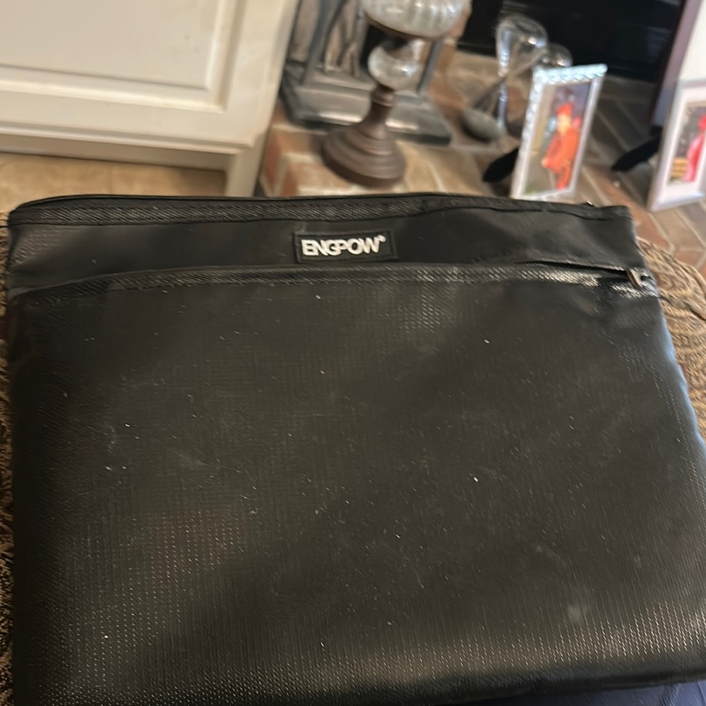 Targus Black Minimalist Laptop Bag